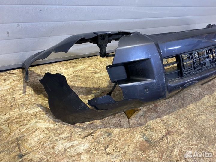 Бампер передний Toyota Land Cruiser Prado 120