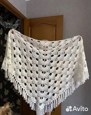 Шаль ручной работы