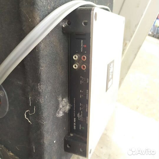 Усилитель сабвуфер 