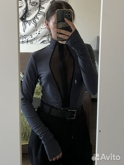 Винтажное боди с вырезом