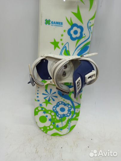 Сноуборд X-games 138 см + крепления