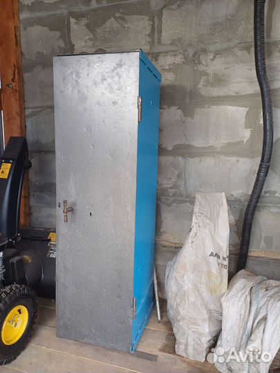 Оружейный сейф