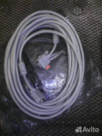 VGA кабель с обжатыми коннекторами М-P