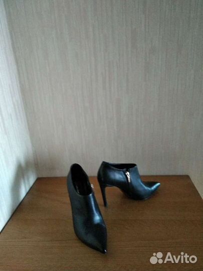 Ботильоны женские 37 размер кожа