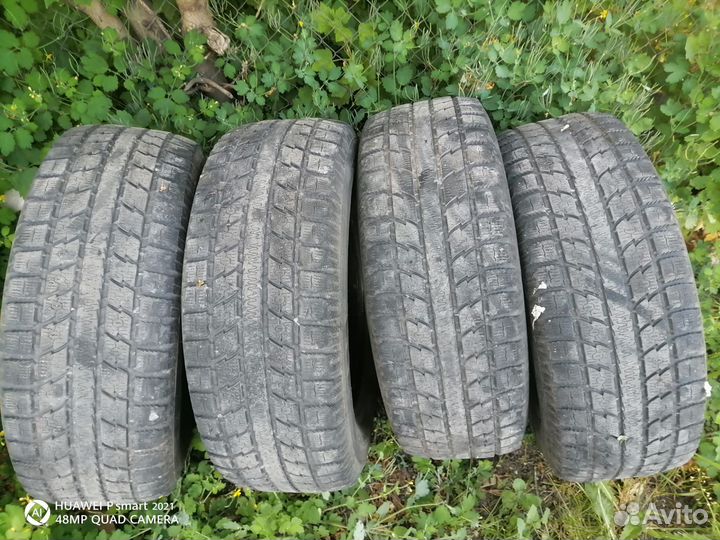 Toyo NanoEnergy 3 Plus 265/70 R16