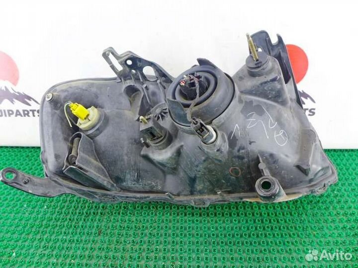 Фара передняя левая Mazda Tribute epew YF 2001