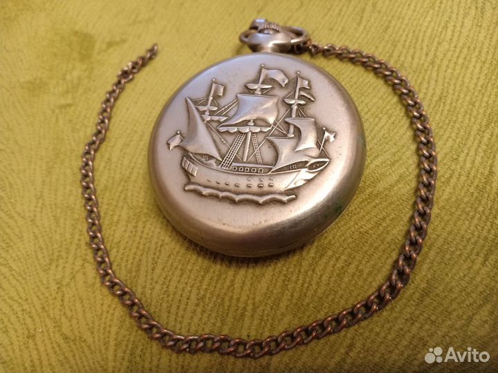 Часы карманные механические