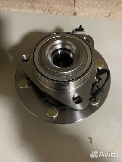 Cтупичный узел Infiniti Qx56 402027S000 перед