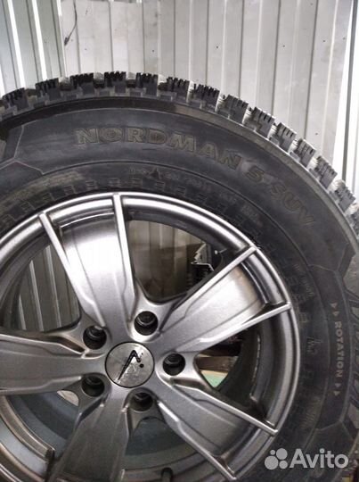 Nokian Tyres Nordman 5 225/70 R16
