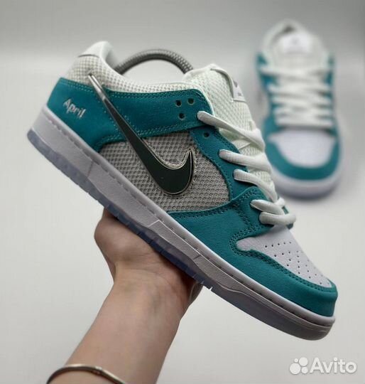 Крoссoвки Nike sв Dunk Lоw