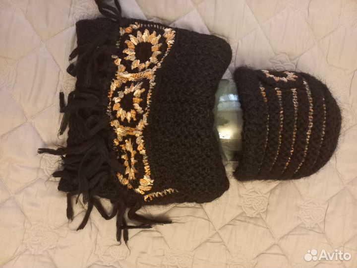 Шарфы и шапки новые и бу