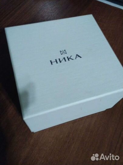 Часы серебряные ника