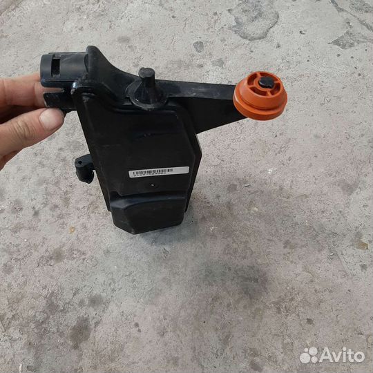 Резонатор воздушного фильтра BMW 5 G30 7 G11 G12