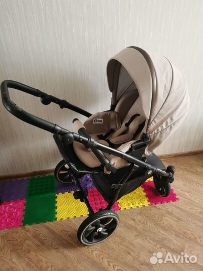 Продам детскую коляску