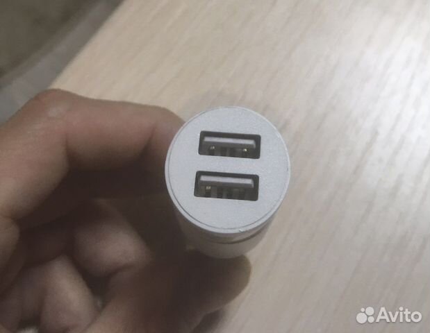 USB зарядка в прикуриватель