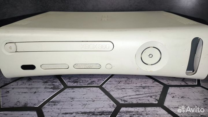 Xbox 360 на запчасти