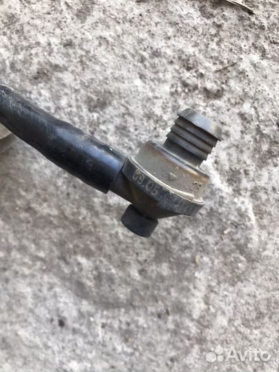 Трубка вакуумная Mercedes W203 (3477)