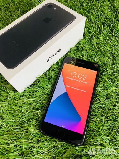 iPhone 7, 32 ГБ
