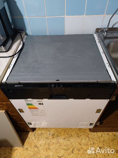 Встраиваемая посудомоечная машина beko DIN5633 60