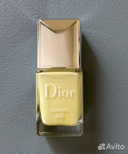 Лак для ногтей Dior