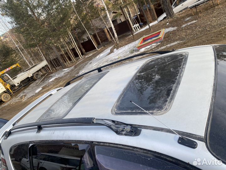 Продам Toyota Ipsum 1998 на запчасти