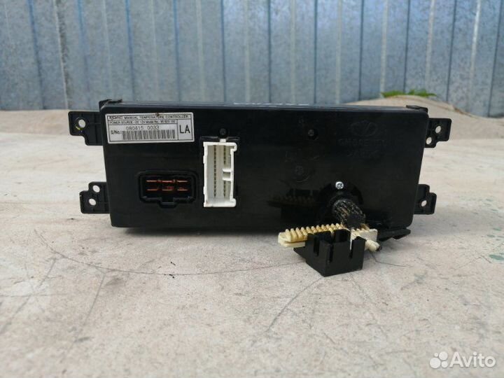 Блок климат-контроля Chevrolet Captiva C100 Z24SED