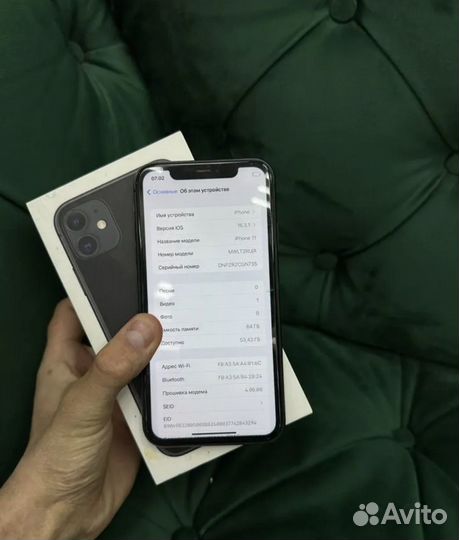 iPhone 11, 64 ГБ