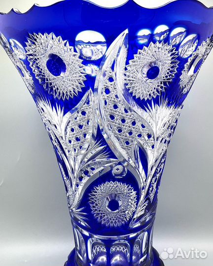 Хрустальная большая ваза