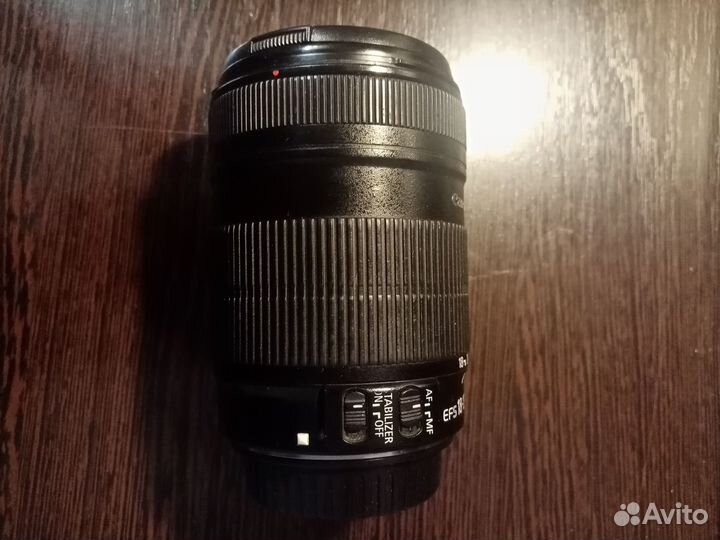 Объектив Canon EF-S 18-135 IS