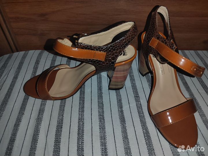 Босоножки женские 37 размер