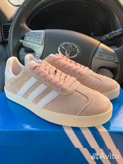 Кроссовки adidas gazelle