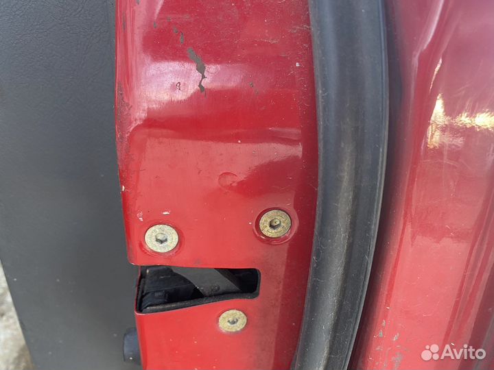 Дверь передняя правая на mitsubishi space star