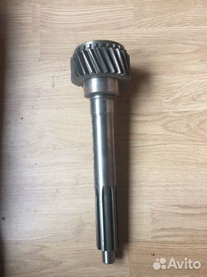 Вал кпп 1310302048