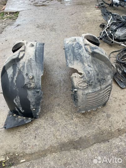 Land rover range rover 3 подкрылок передний левый