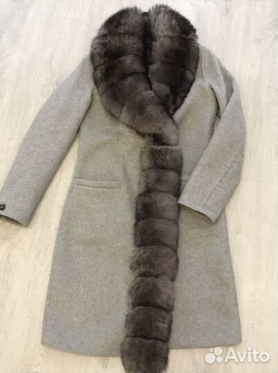 Пальто женское 42 44