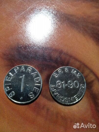 Жетоны разные