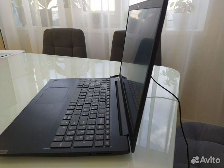 Ноутбук lenovo