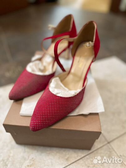 Туфли женские