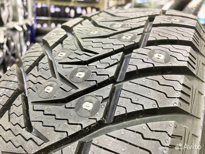 Yokohama Ice Guard IG65 215/55 R16