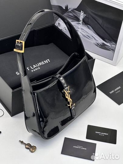 Сумка Saint Laurent Le 5 a 7 лакированная