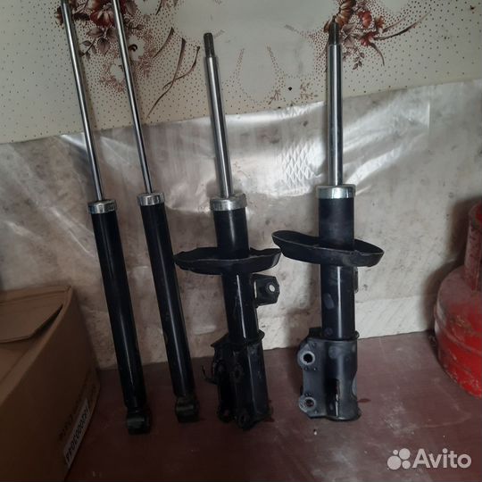Стойки opel astra j