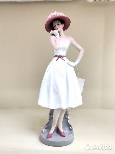 Статуэтка полистоун