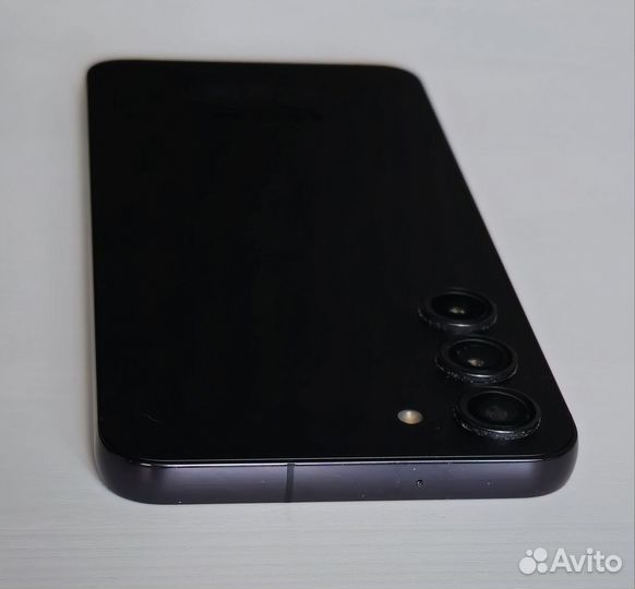 Samsung Galaxy S23+, 8/256 ГБ
