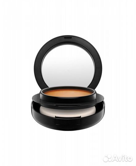 MAC mineralize foundation SPF 15 nc30