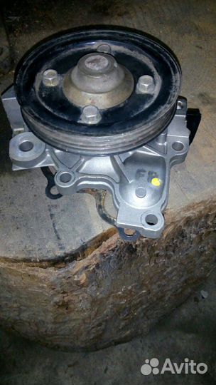 Помпа Мазда Премаси