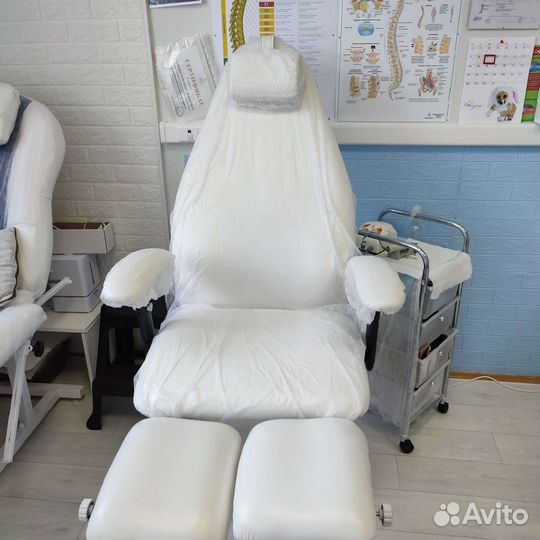Педикюрное кресло с электроприводом