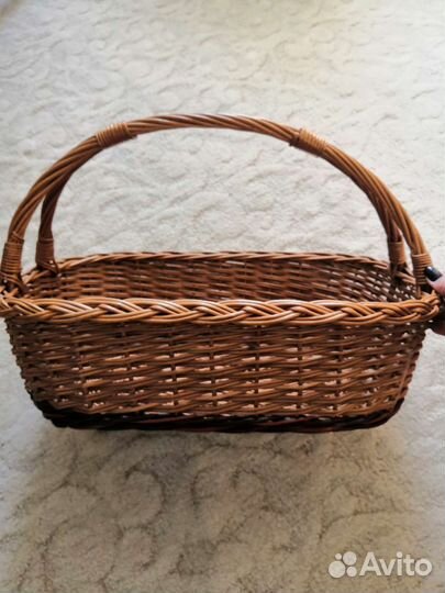 Корзина плетеная