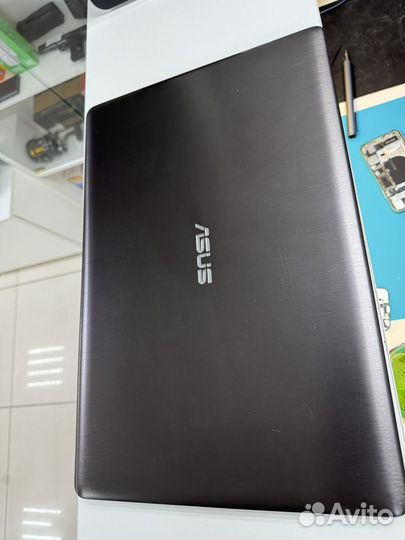 Asus N750j i5-4200/6GB/GT850M/SSD/HDD