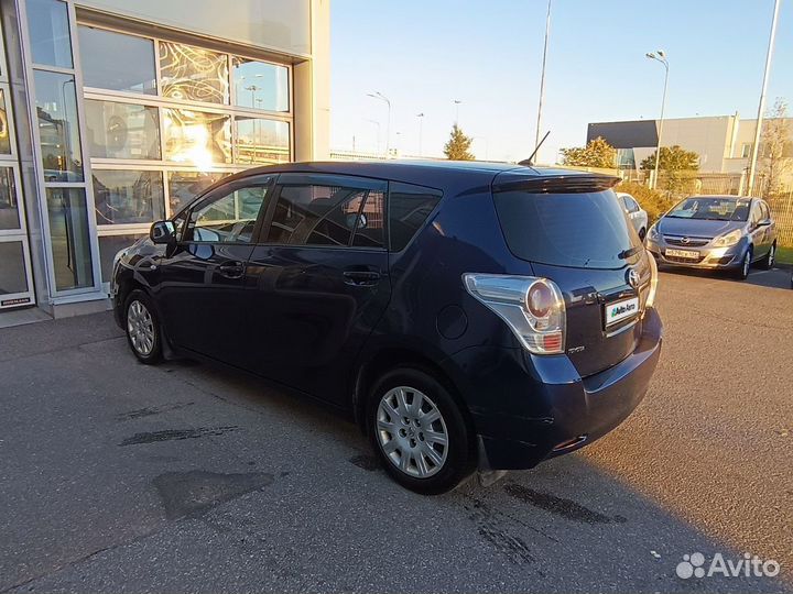 Toyota Verso 1.8 МТ, 2012, 265 000 км