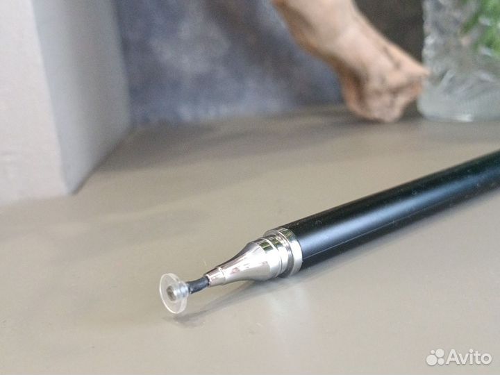 Стилус для рисования на телефоне или планшете